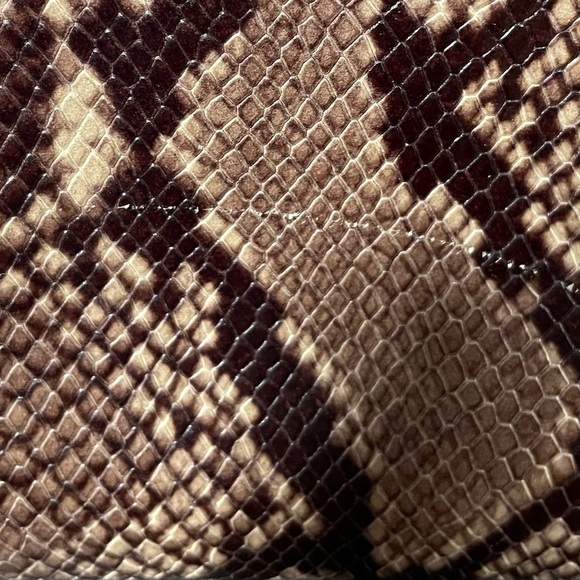 Michael Kors Brown/Tan Snakeskin Leather Satchel/Top Handle Bag - Picture 4 of 7